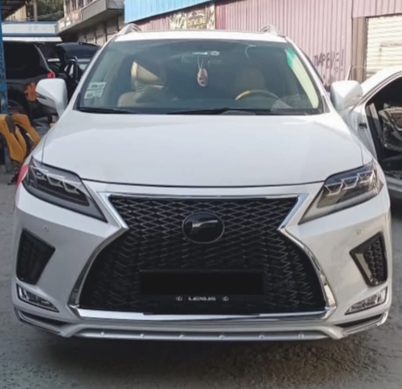 Задний и передний бампер от Lexus RX 350 год 2010 то 2015